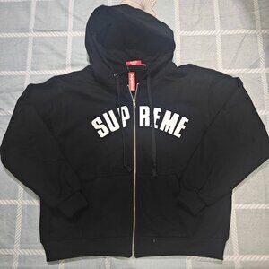 Supreme Black Hooded Sweatshirt